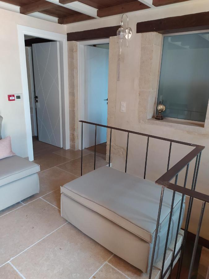 Wild Violet Villa: An Old Vision Of Luxury Melidhonion  Luaran gambar
