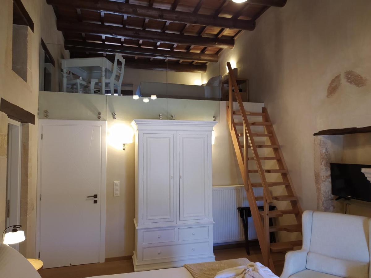 Wild Violet Villa: An Old Vision Of Luxury Melidhonion  Luaran gambar