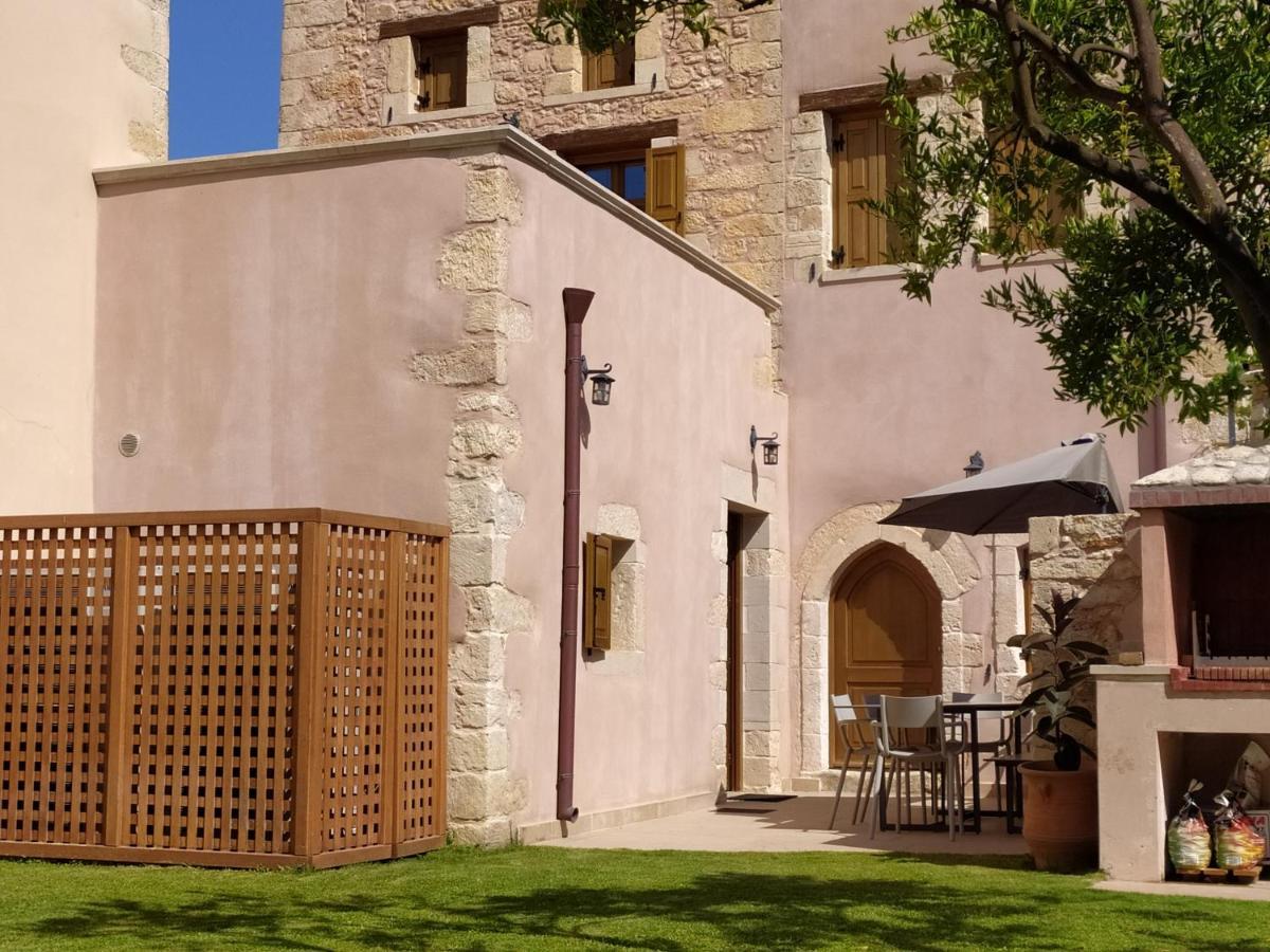 Wild Violet Villa: An Old Vision Of Luxury Melidhonion  Luaran gambar