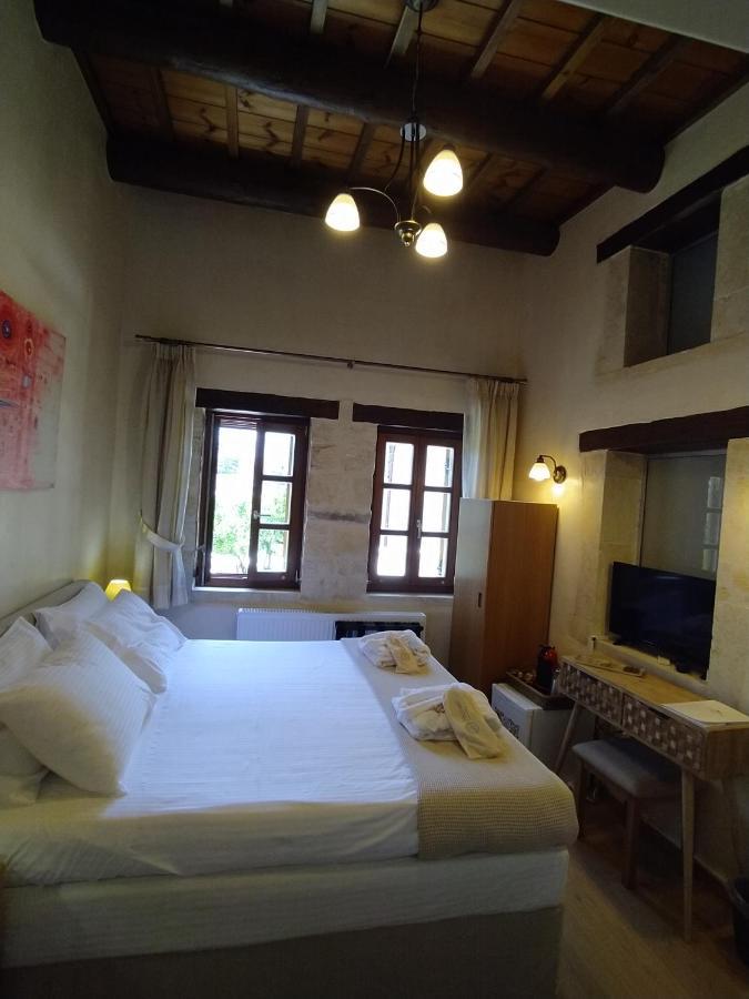 Wild Violet Villa: An Old Vision Of Luxury Melidhonion  Luaran gambar