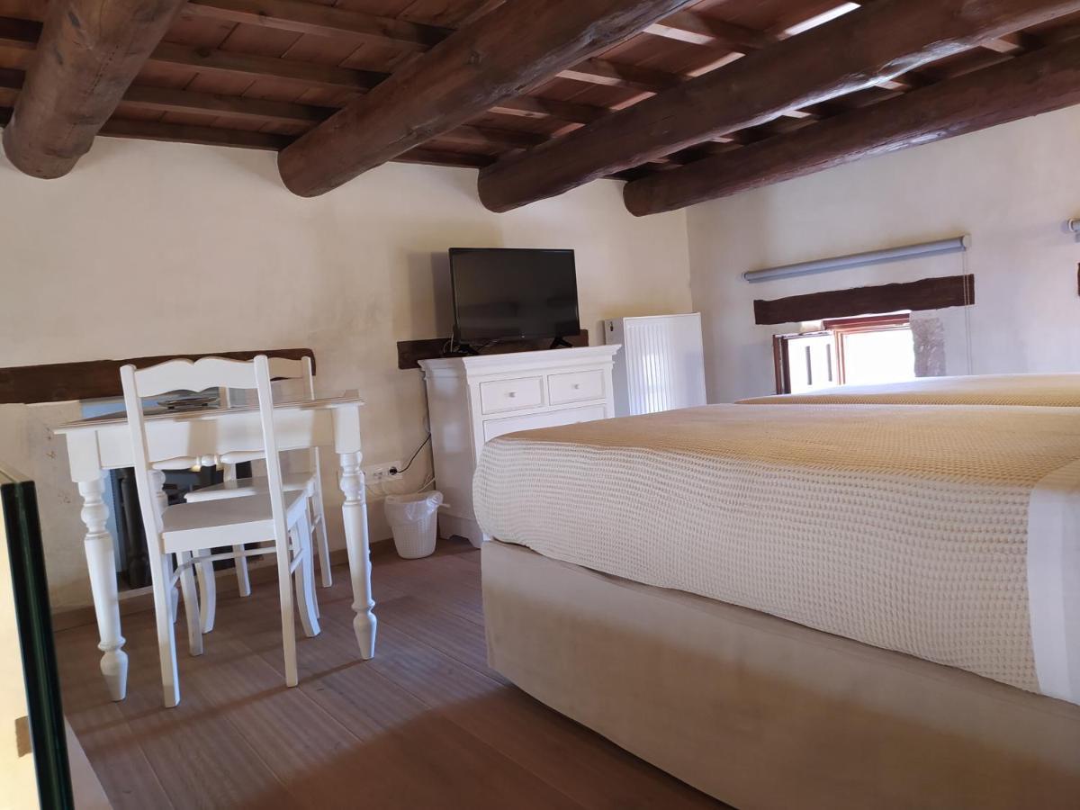 Wild Violet Villa: An Old Vision Of Luxury Melidhonion  Luaran gambar