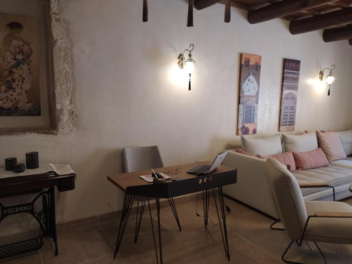 Wild Violet Villa: An Old Vision Of Luxury Melidhonion  Luaran gambar